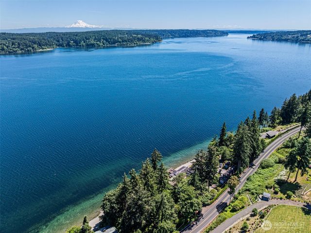 14447 Crescent Valley Road NE, Olalla, WA 98359