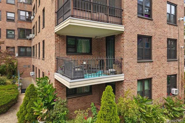 3850 Sedgwick Avenue 2G, Bronx, NY 10463