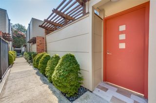 3915 Buena Vista Street D, Dallas, TX 75204