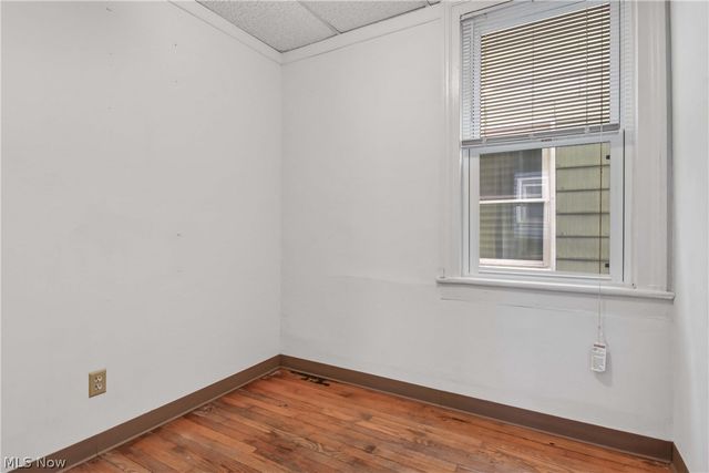 2815 Monroe Avenue, Cleveland, OH 44113