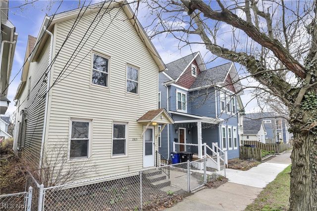 2815 Monroe Avenue, Cleveland, OH 44113