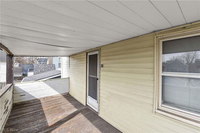 2815 Monroe Avenue, Cleveland, OH 44113