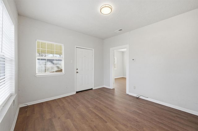 1101 N Harrison Avenue, Sherman, TX 75090