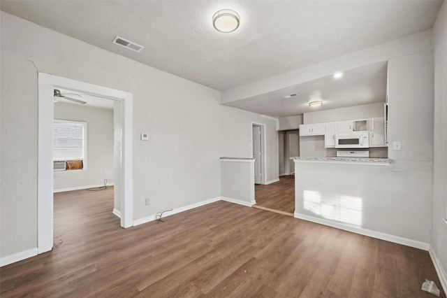 1101 N Harrison Avenue, Sherman, TX 75090
