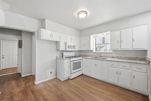 1101 N Harrison Avenue, Sherman, TX 75090