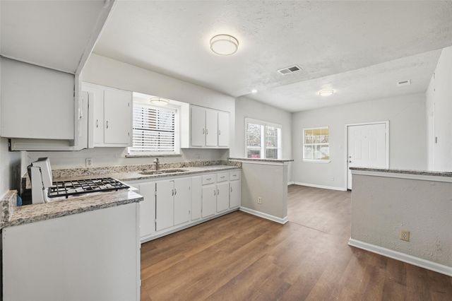 1101 N Harrison Avenue, Sherman, TX 75090