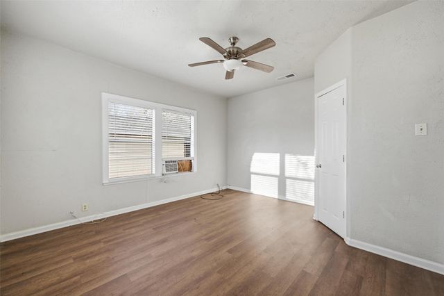 1101 N Harrison Avenue, Sherman, TX 75090