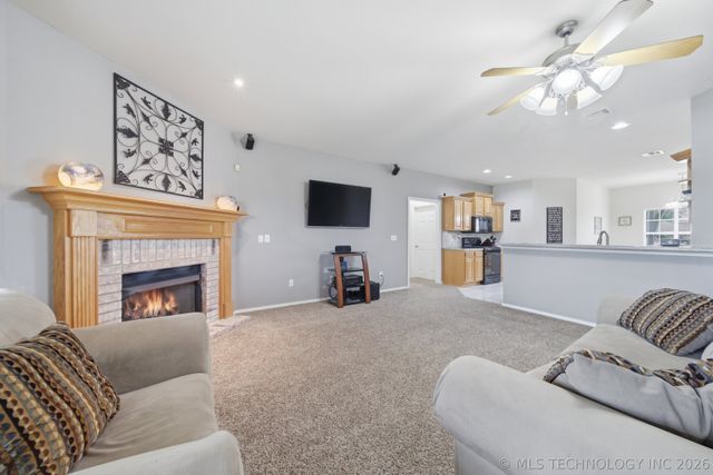11601 E 105th Street North, Owasso, OK 74055