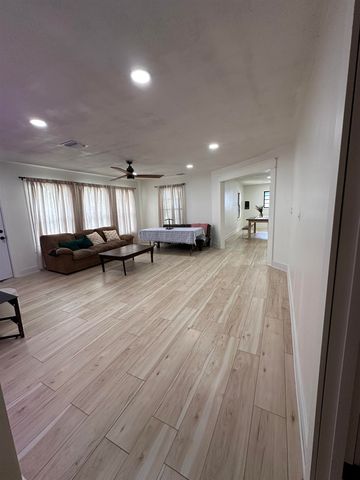 3020 Keith St, Morgan City, LA 70380