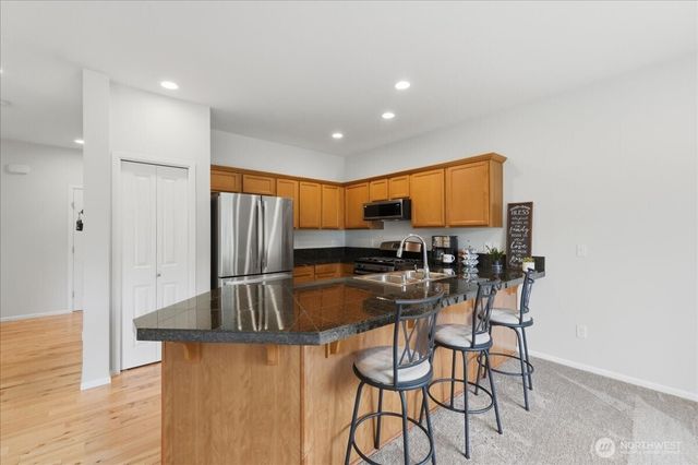 2001 5th Avenue NW, Puyallup, WA 98371