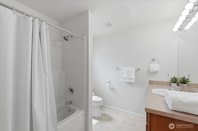 2001 5th Avenue NW, Puyallup, WA 98371