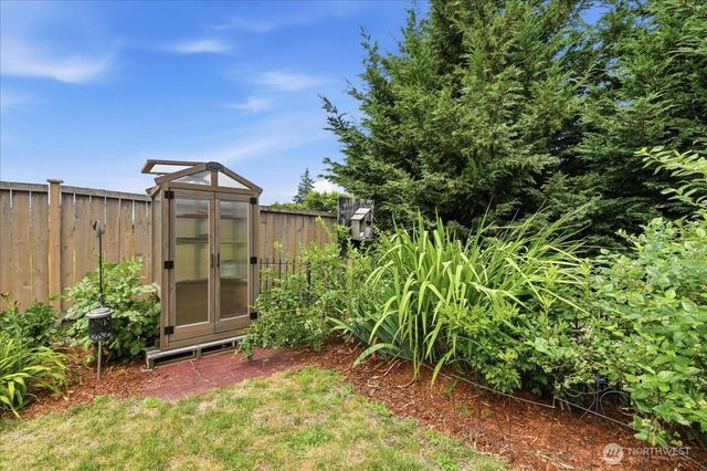 2001 5th Avenue NW, Puyallup, WA 98371