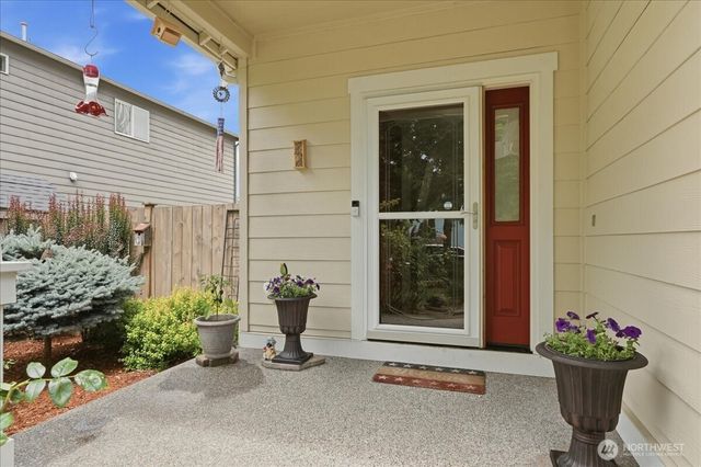 2001 5th Avenue NW, Puyallup, WA 98371