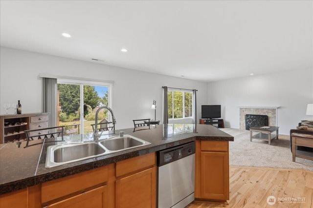2001 5th Avenue NW, Puyallup, WA 98371
