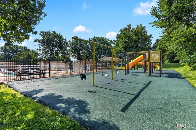 149 Cumberland Park Court H, Ballwin, MO 63011