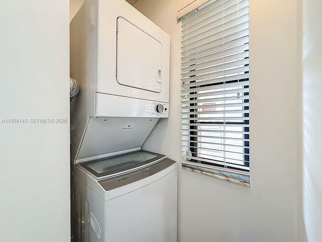 10401 W Broward Blvd 302, Plantation, FL 33324