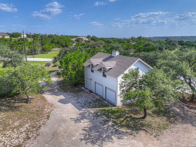 381 MEXICAN HAT DR, Spring Branch, TX 78070