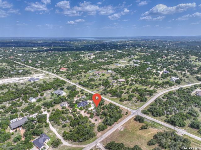 381 MEXICAN HAT DR, Spring Branch, TX 78070