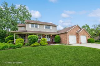 226 Cove Drive, Flossmoor, IL 60422