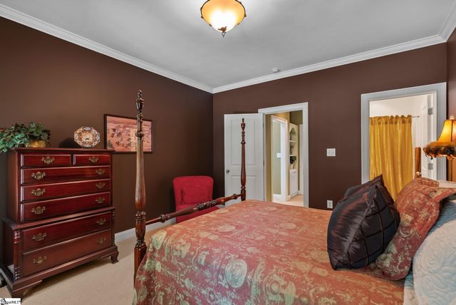 142 Birkdale Drive, Spartanburg, SC 29306