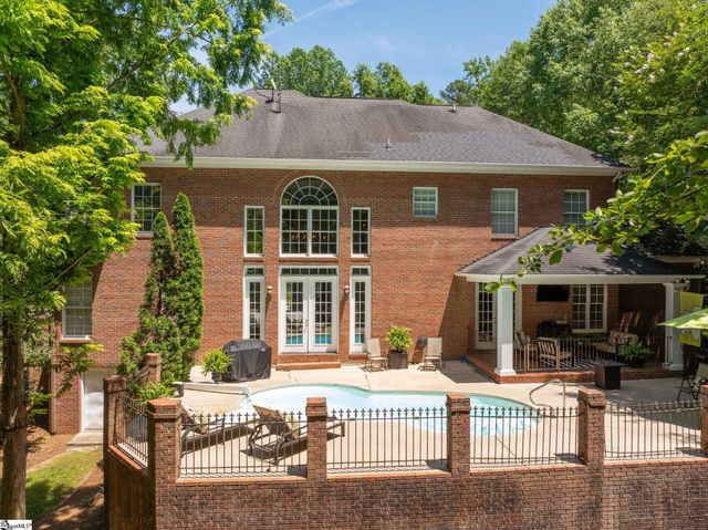 142 Birkdale Drive, Spartanburg, SC 29306