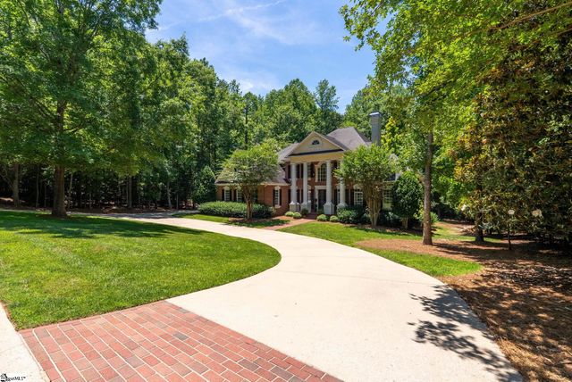 142 Birkdale Drive, Spartanburg, SC 29306