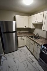 8 Flume Rd 4, Beverly, MA 01915