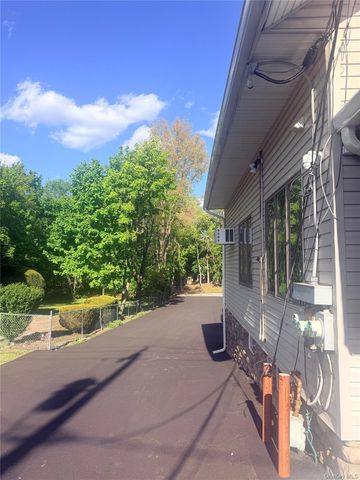 282 N Middletown Road, Pearl River, NY 10965