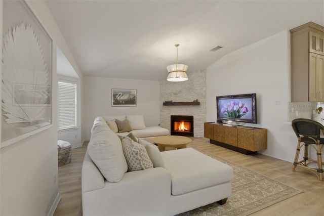 2504 Grand Mission WAY, Pflugerville, TX 78660