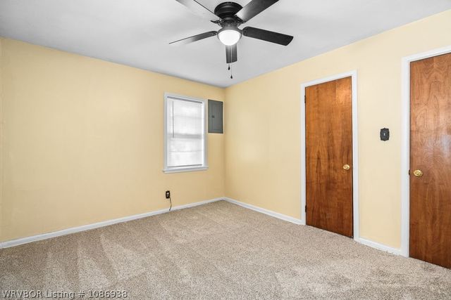 921 Cedar Lane, Fort Smith, AR 72908