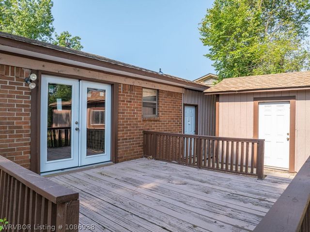 921 Cedar Lane, Fort Smith, AR 72908