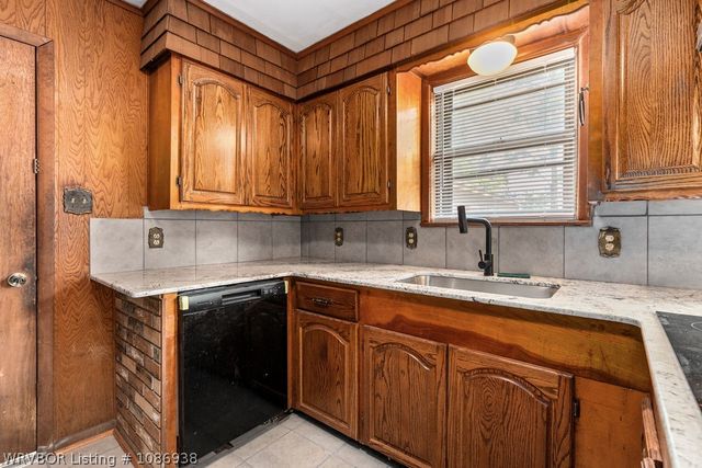 921 Cedar Lane, Fort Smith, AR 72908