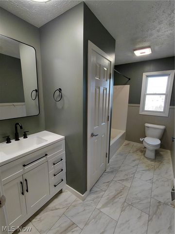 482 Bantam Ridge Road, Wintersville, OH 43953