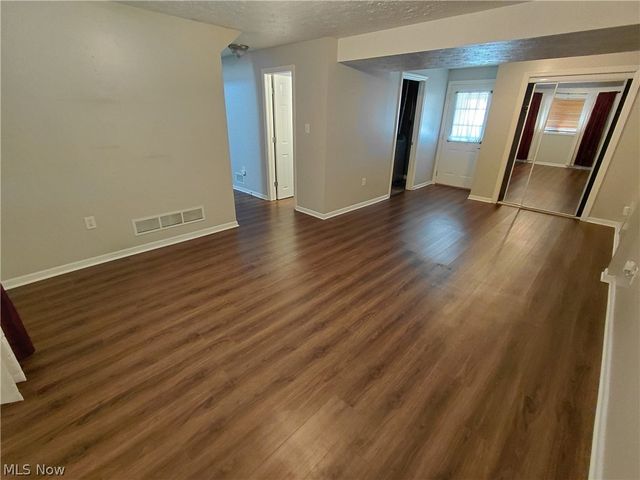 482 Bantam Ridge Road, Wintersville, OH 43953