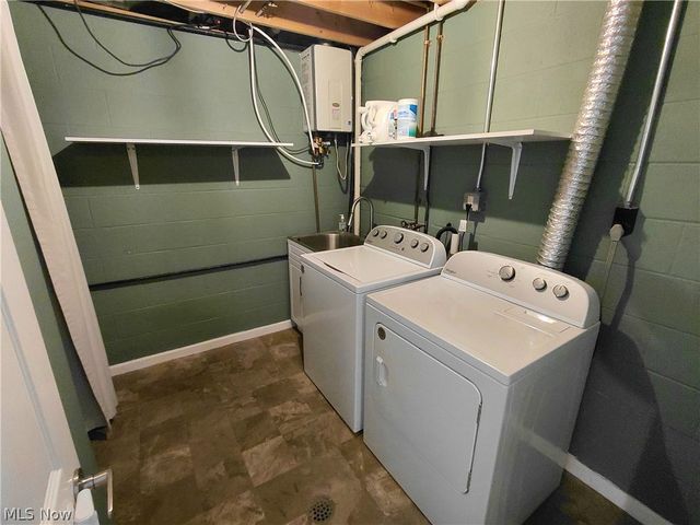 482 Bantam Ridge Road, Wintersville, OH 43953