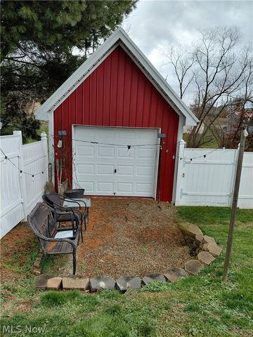 482 Bantam Ridge Road, Wintersville, OH 43953