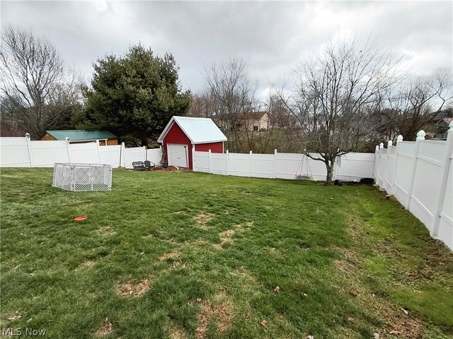 482 Bantam Ridge Road, Wintersville, OH 43953