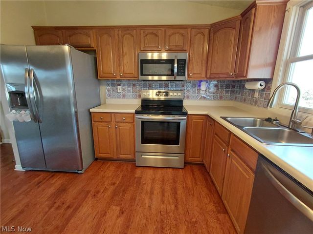 482 Bantam Ridge Road, Wintersville, OH 43953