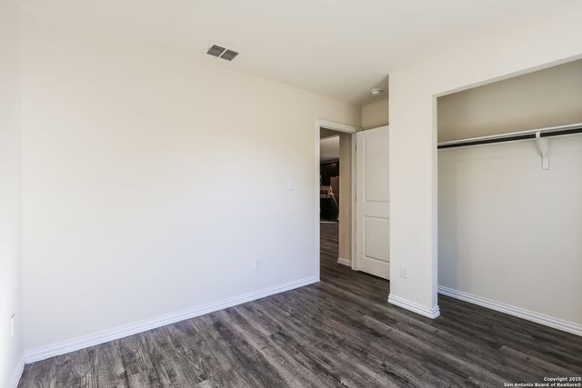 528 new braunfels, Seguin, TX 78155