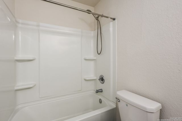 528 new braunfels, Seguin, TX 78155