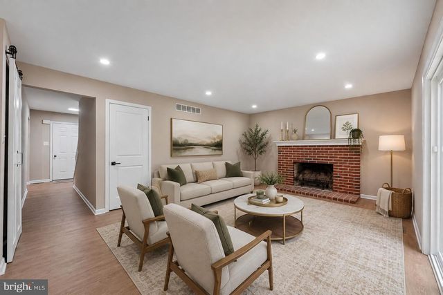 4490 YORK RD, Doylestown, PA 18902
