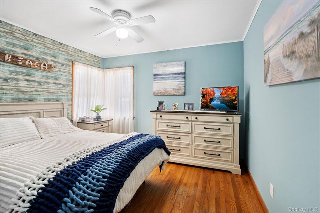 24 Park Place, Patchogue, NY 11772