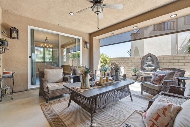 28107 Anvil, Valencia, CA 91354