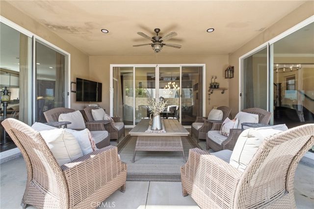 28107 Anvil, Valencia, CA 91354