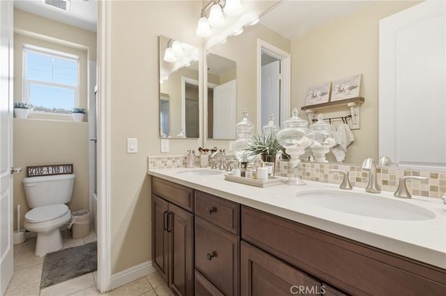 28107 Anvil, Valencia, CA 91354