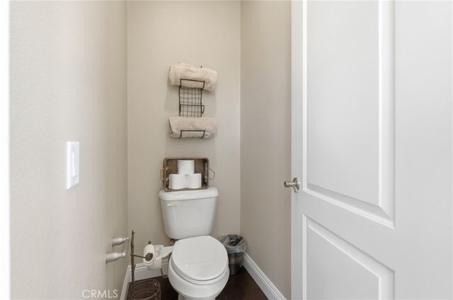 28107 Anvil, Valencia, CA 91354