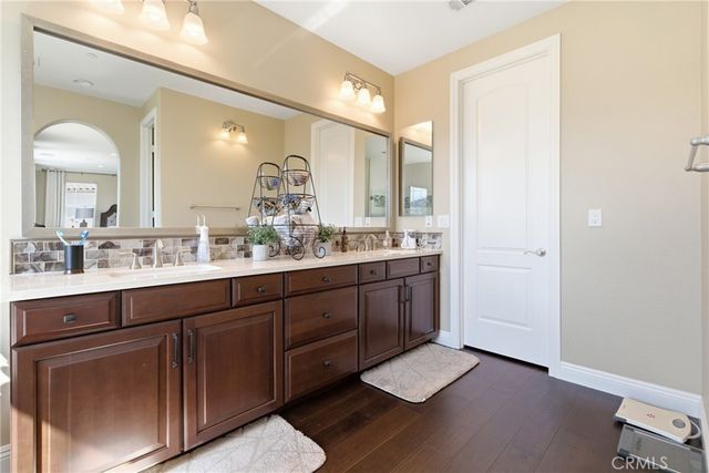 28107 Anvil, Valencia, CA 91354