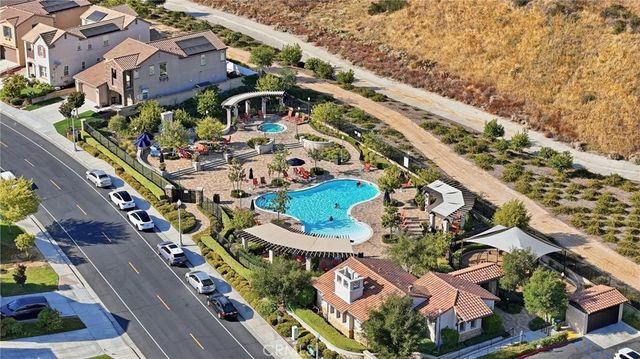 28107 Anvil, Valencia, CA 91354