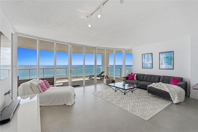 4201 Collins Avenue 1503, Miami Beach, FL 33140