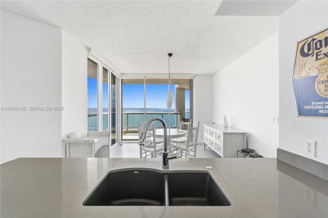 4201 Collins Avenue 1503, Miami Beach, FL 33140